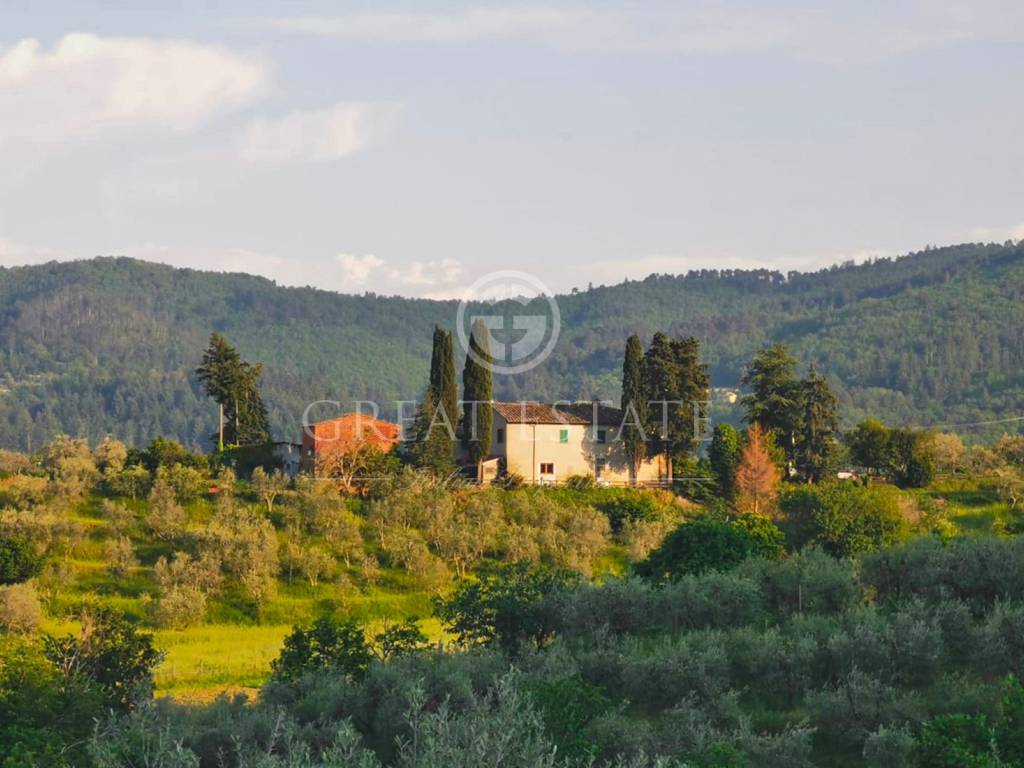casa indipendente in vendita a Cavriglia