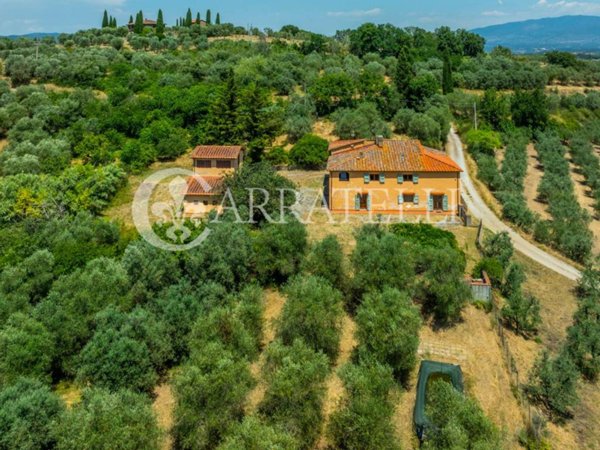 casa indipendente in vendita a Cavriglia