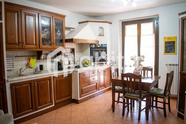 appartamento in vendita a Cavriglia in zona Vacchereccia