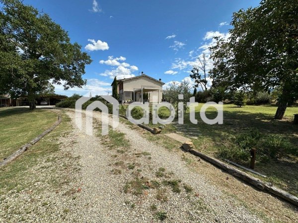 casa indipendente in vendita a Cavriglia