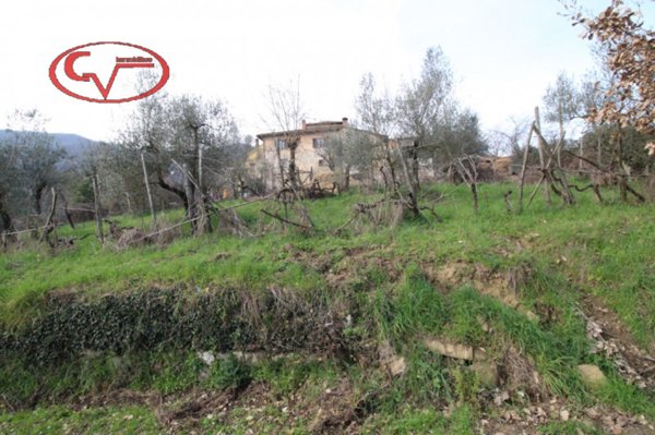 casale in vendita a Cavriglia