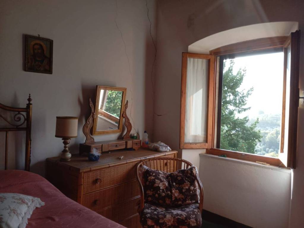 appartamento in vendita a Cavriglia in zona Montegonzi