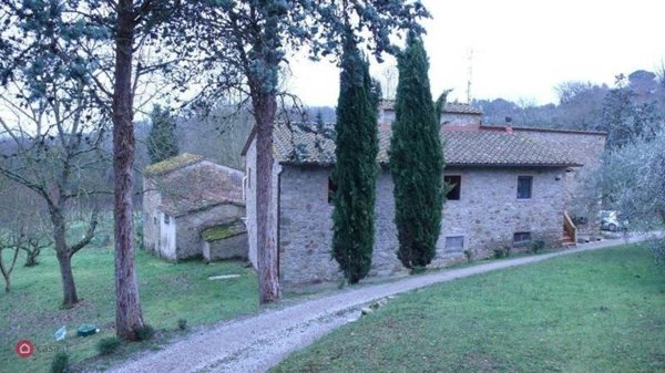 casa indipendente in vendita a Cavriglia