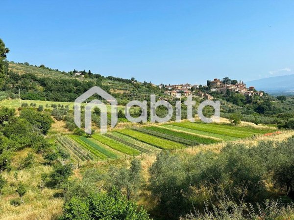 casa indipendente in vendita a Cavriglia in zona Montegonzi