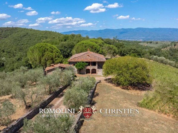 casa indipendente in vendita a Cavriglia