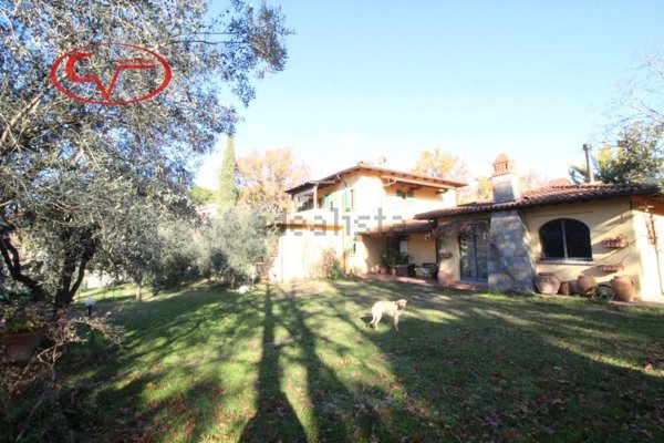 casa indipendente in vendita a Cavriglia