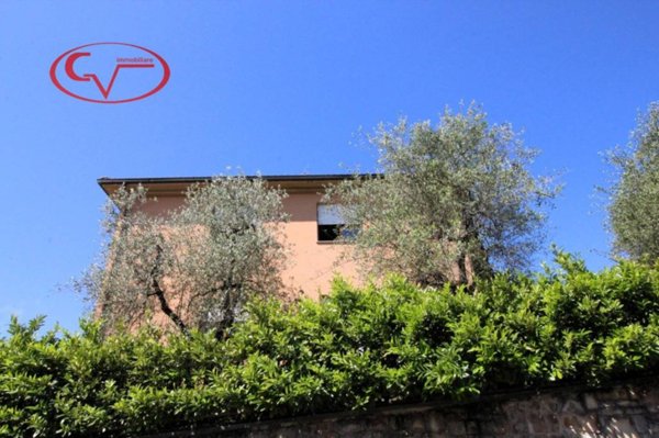 casa indipendente in vendita a Cavriglia