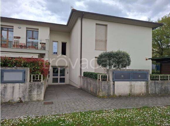 appartamento in vendita a Cavriglia in zona Santa Barbara