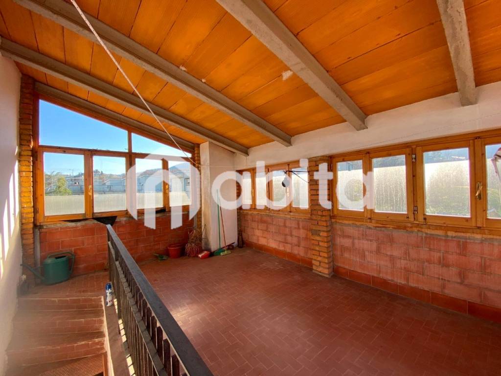 casa indipendente in vendita a Cavriglia in zona Castelnuovo dei Sabbioni