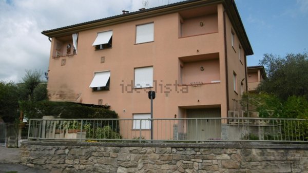 casa indipendente in vendita a Cavriglia