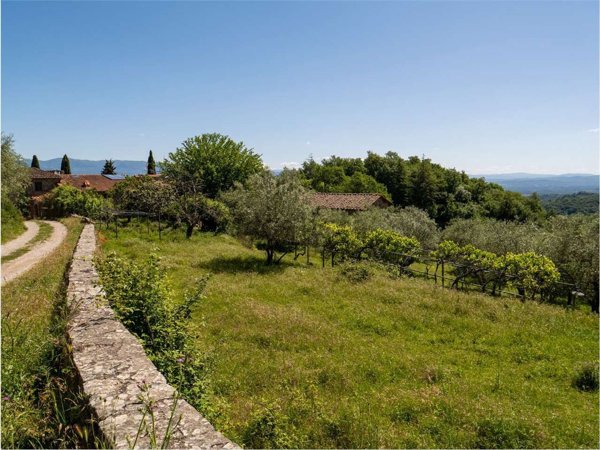 casale in vendita a Cavriglia