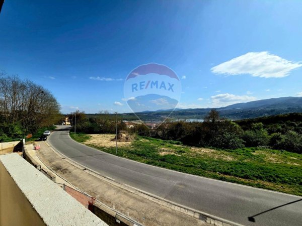 appartamento in vendita a Cavriglia in zona Meleto