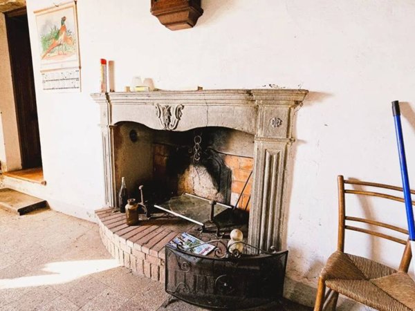 casa indipendente in vendita a Cavriglia