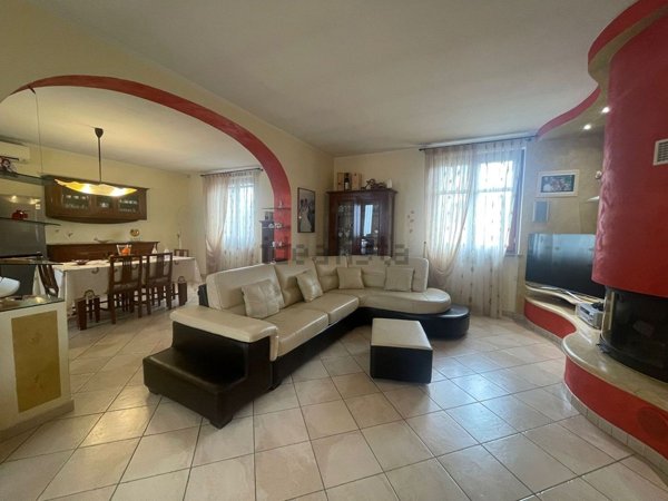 appartamento in vendita a Cavriglia in zona Neri