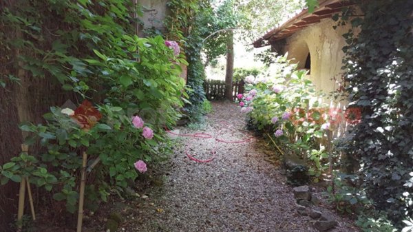 casale in vendita a Cavriglia