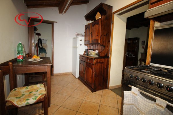 casa indipendente in vendita a Cavriglia