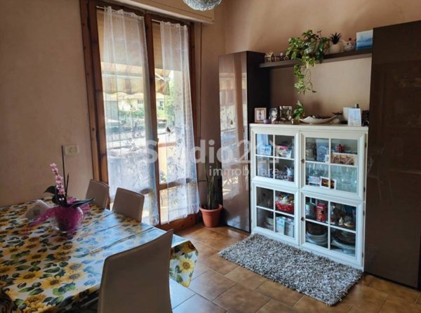 appartamento in vendita a Cavriglia in zona Santa Barbara