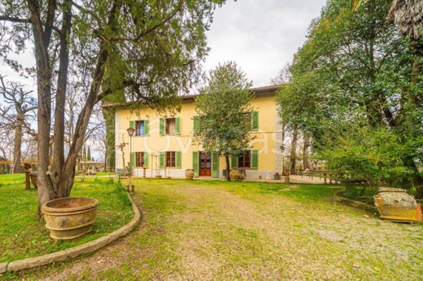 casa indipendente in vendita a Cavriglia
