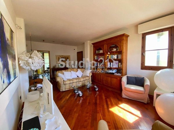 appartamento in vendita a Cavriglia in zona Santa Barbara