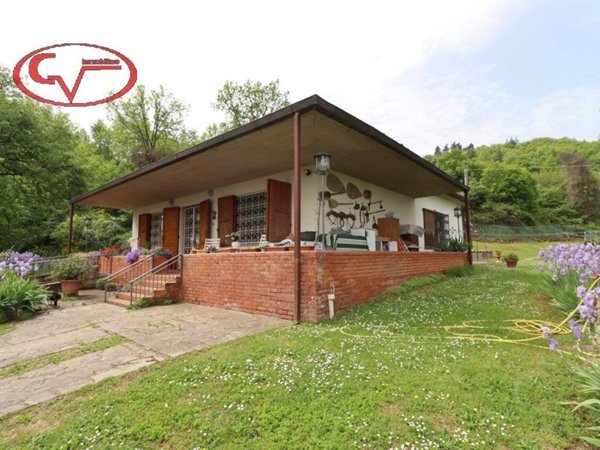 casa indipendente in vendita a Cavriglia