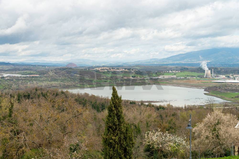 appartamento in vendita a Cavriglia in zona Neri