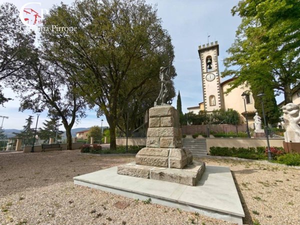 casa indipendente in vendita a Cavriglia in zona Meleto