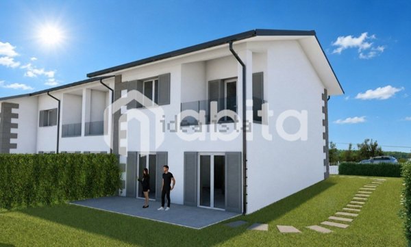 casa indipendente in vendita a Cavriglia