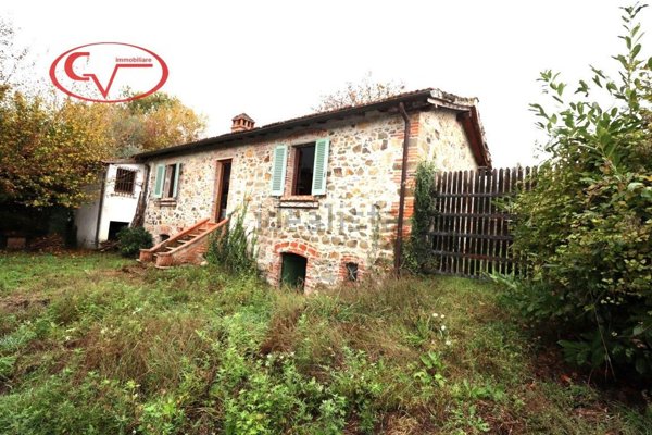 casa indipendente in vendita a Cavriglia in zona Meleto