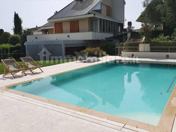 casa indipendente in vendita a Cavriglia in zona Castelnuovo dei Sabbioni