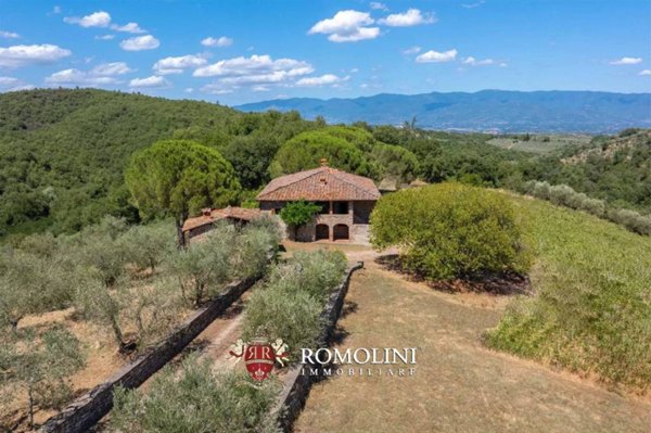 casa indipendente in vendita a Cavriglia
