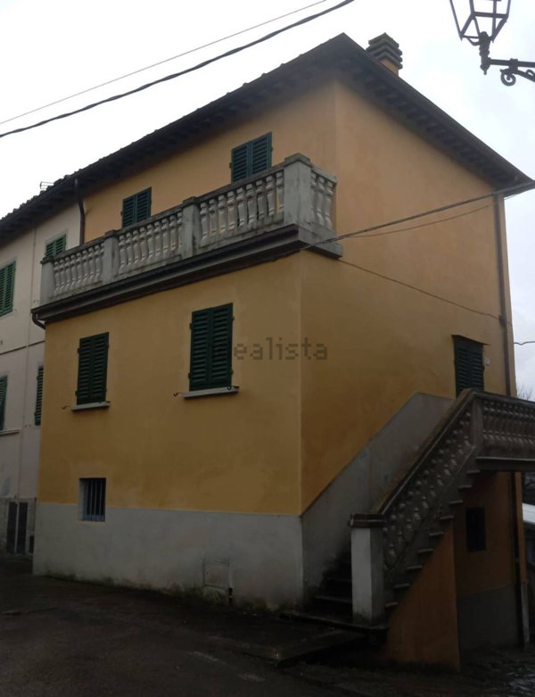 attico in vendita a Cavriglia in zona Montegonzi