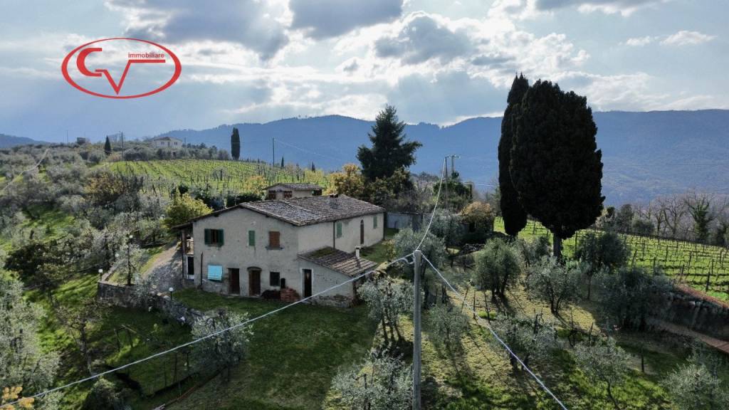casa indipendente in vendita a Cavriglia in zona Montegonzi