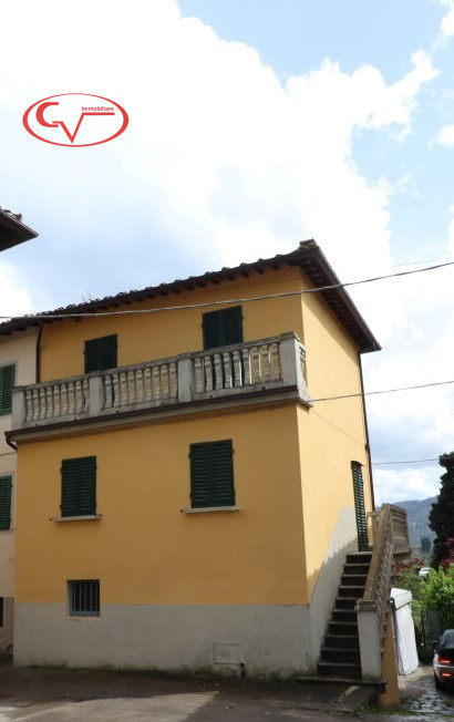 casa indipendente in vendita a Cavriglia in zona Montegonzi