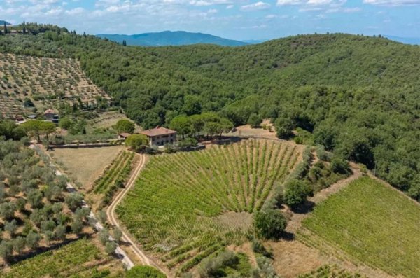 casa indipendente in vendita a Cavriglia