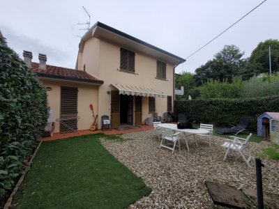 casa indipendente in vendita a Chitignano in zona Rosina