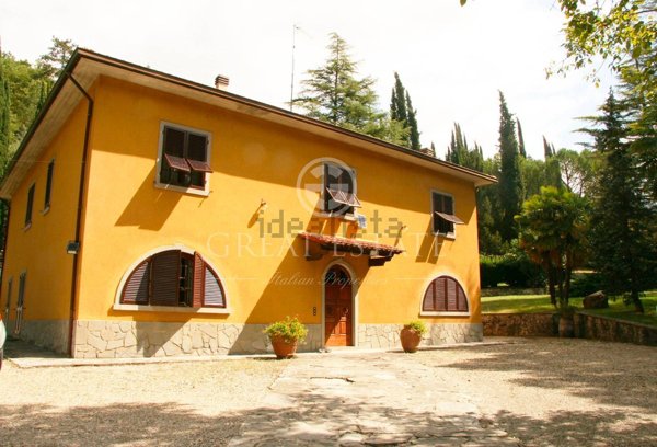 casa indipendente in vendita a Chiusi della Verna