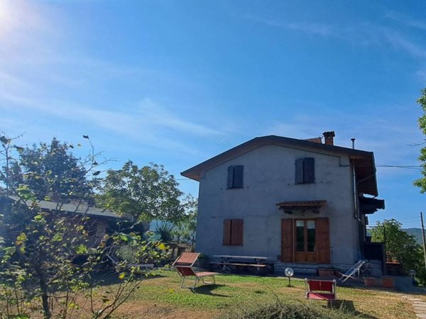 casa indipendente in vendita a Chiusi della Verna in zona La Verna
