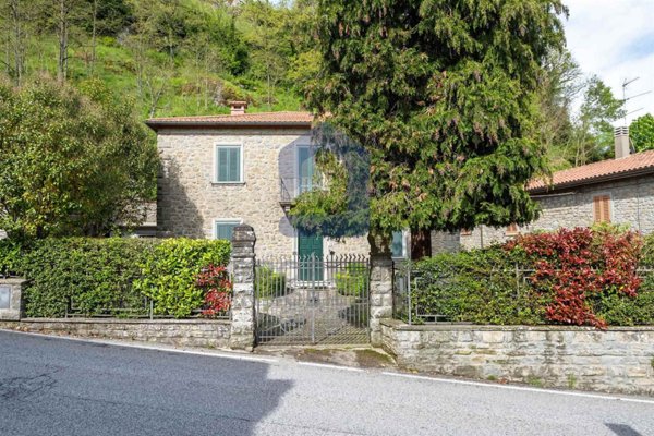 casa indipendente in vendita a Chiusi della Verna
