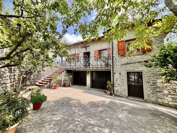 appartamento in vendita a Chiusi della Verna