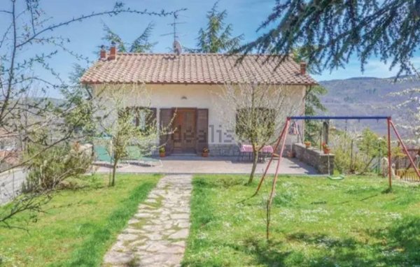 casa indipendente in vendita a Chiusi della Verna
