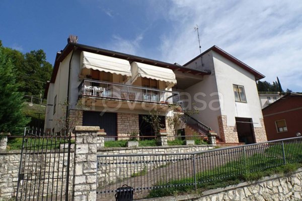 casa indipendente in vendita a Chiusi della Verna in zona Corsalone
