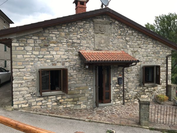 quadrivano in vendita a Chiusi della Verna