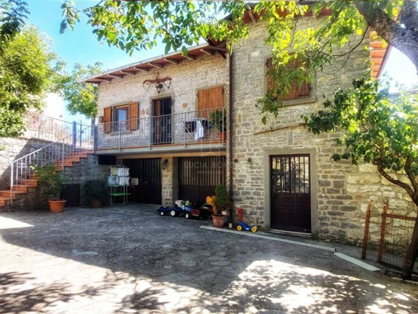 casa indipendente in vendita a Chiusi della Verna
