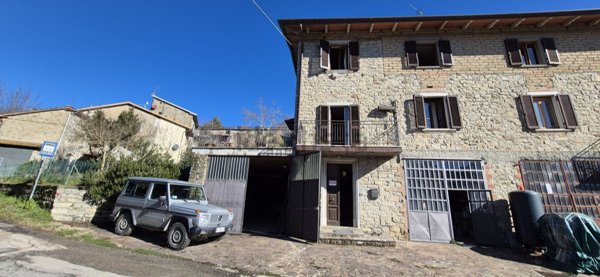 casa indipendente in vendita a Chiusi della Verna in zona Biforco