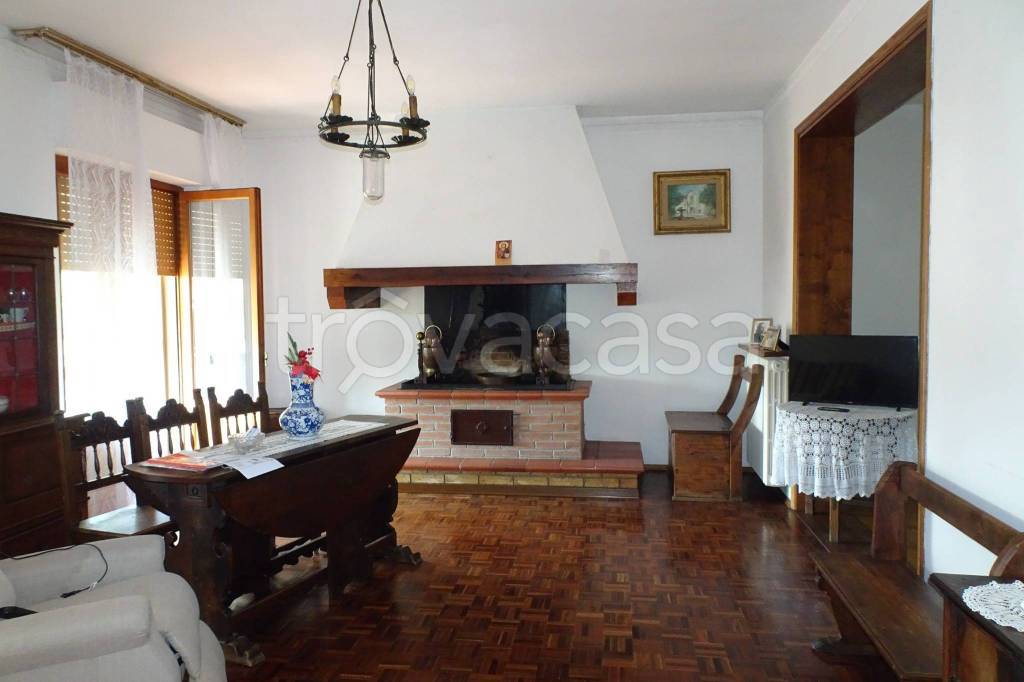 casa indipendente in vendita a Chiusi della Verna in zona Corsalone