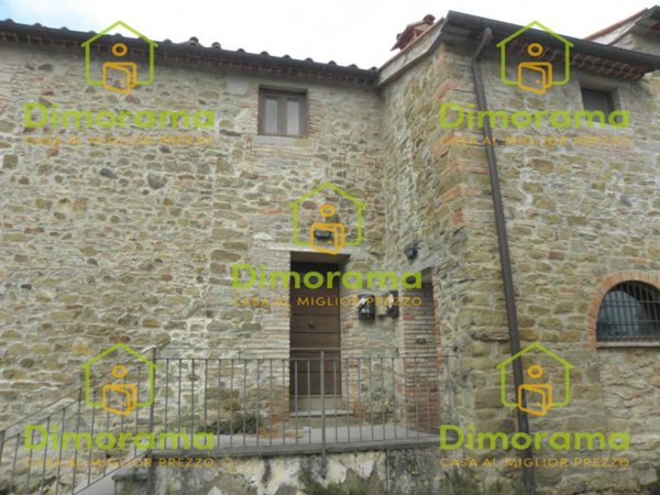 appartamento in vendita a Civitella in Val di Chiana in zona Viciomaggio