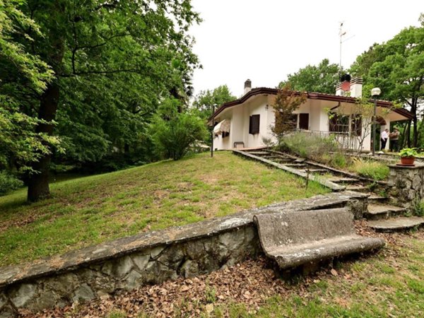 casa indipendente in vendita a Civitella in Val di Chiana in zona Spoiano