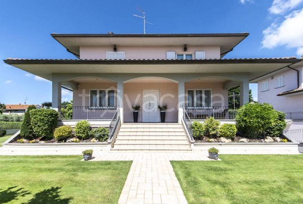 casa indipendente in vendita a Civitella in Val di Chiana in zona Tegoleto