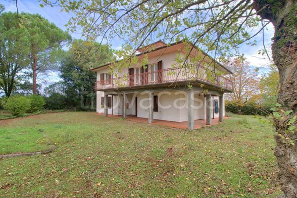 casa indipendente in vendita a Civitella in Val di Chiana in zona Badia al Pino