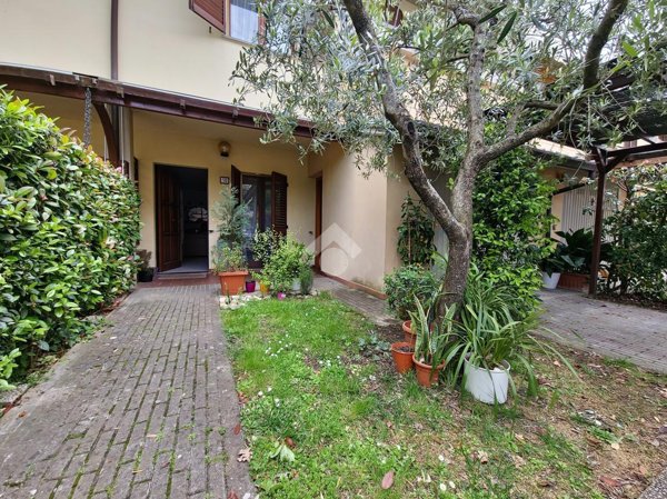 casa indipendente in vendita a Civitella in Val di Chiana in zona Viciomaggio